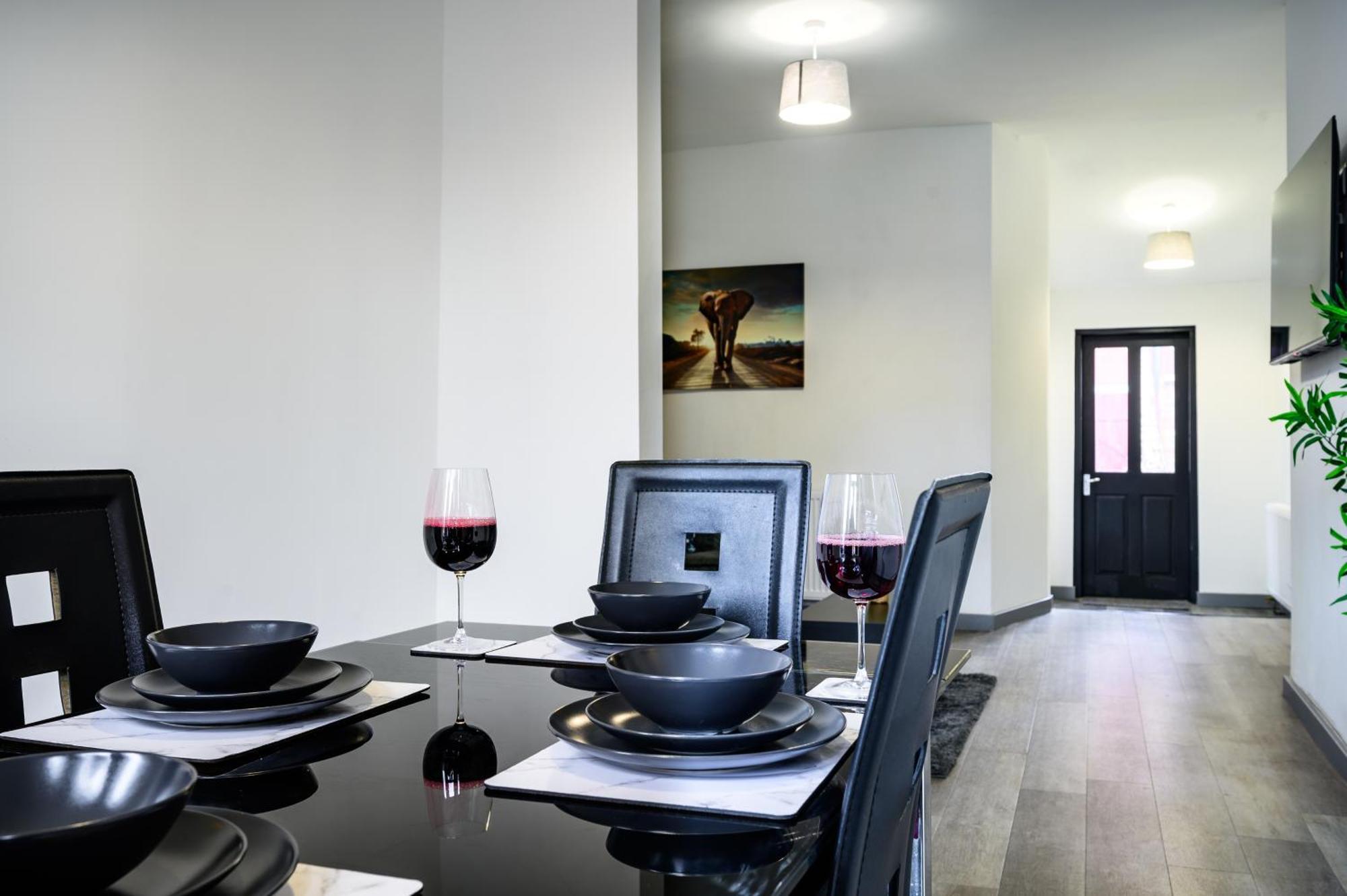 Manchester Serviced Accommodation Northernnightzzz - The Park エクステリア 写真